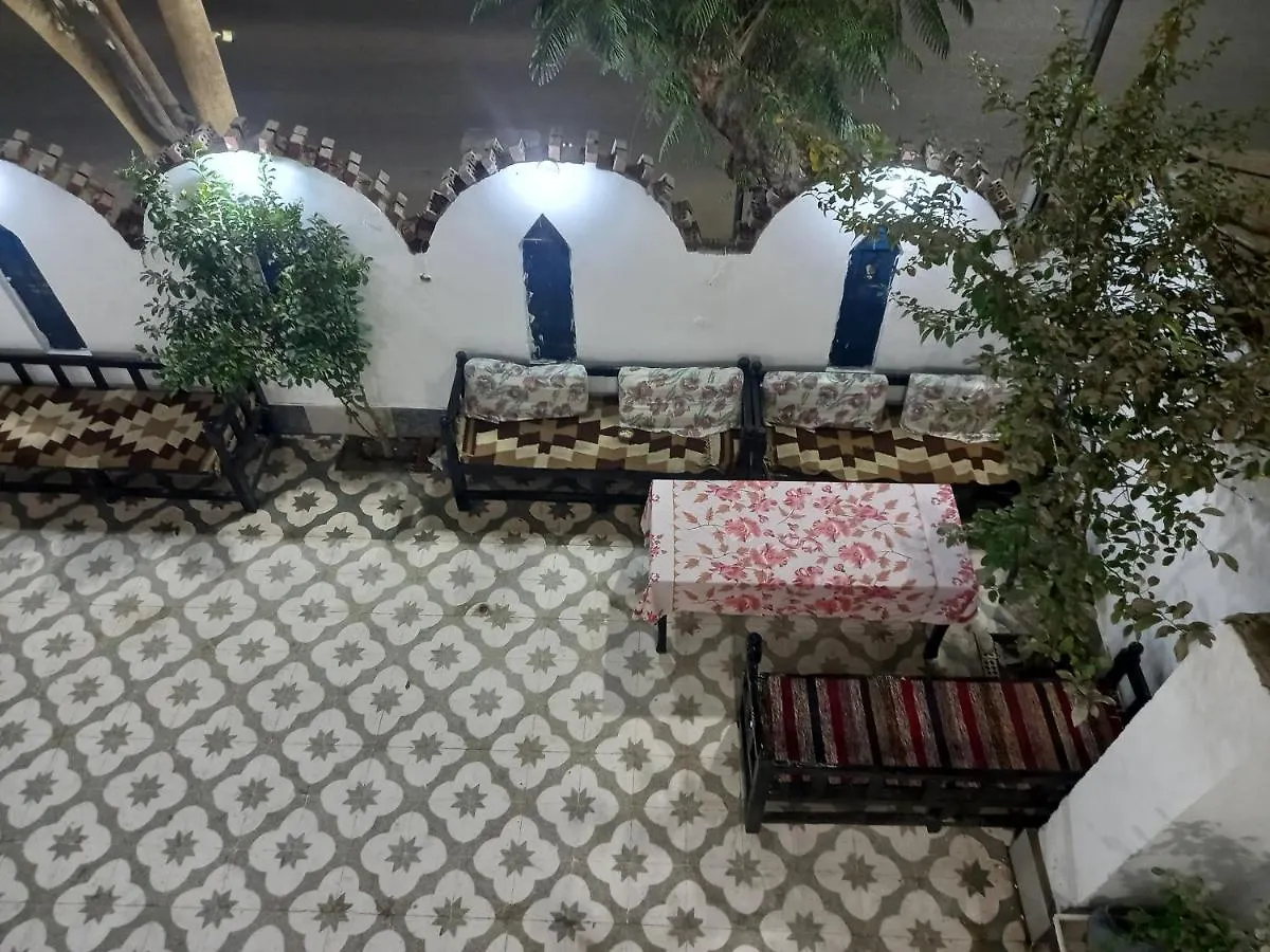 West Bank Guest House ルクソール 0*,  エジプト